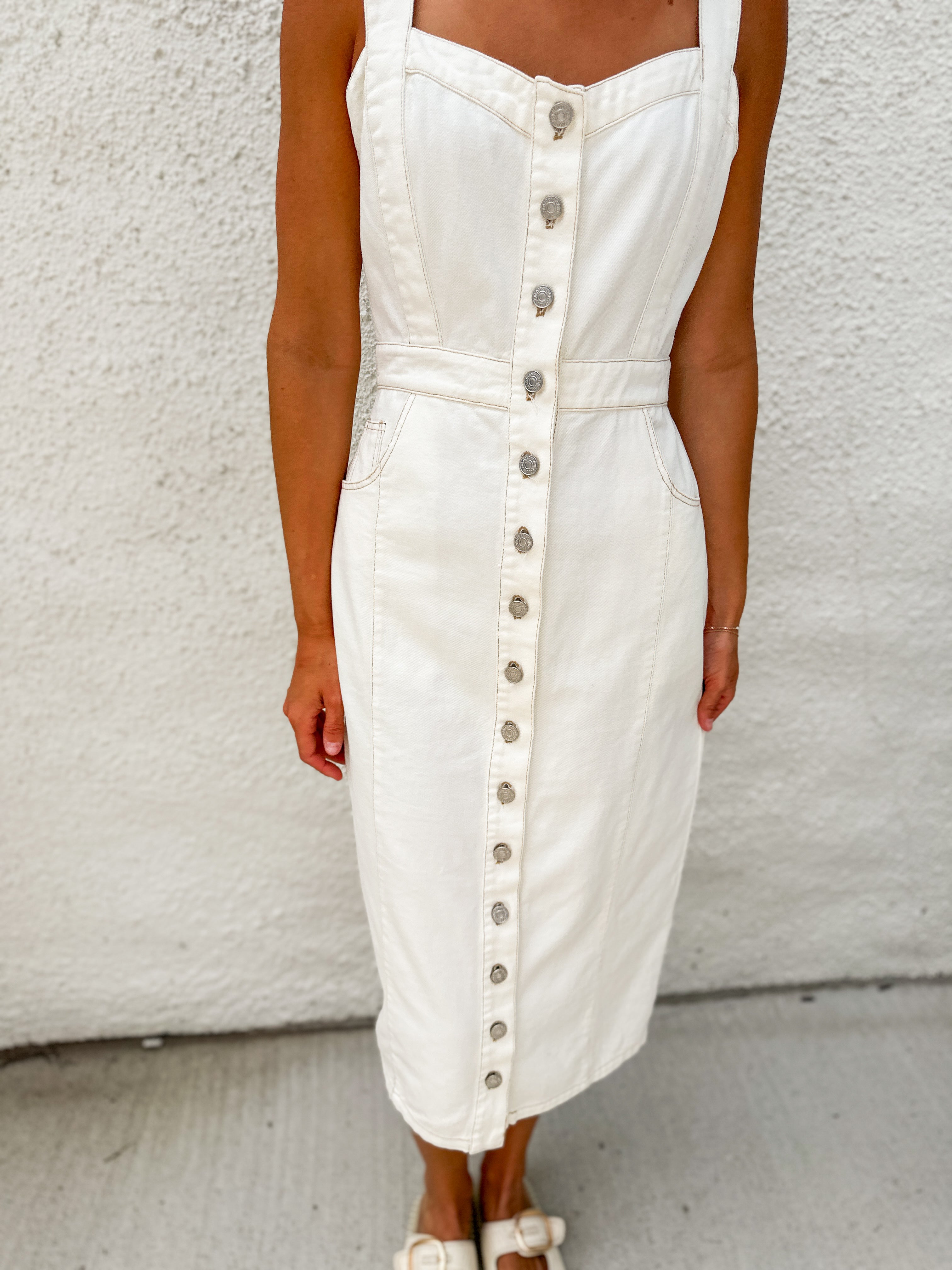 The Naia Denim Midi Dress Off White / Small