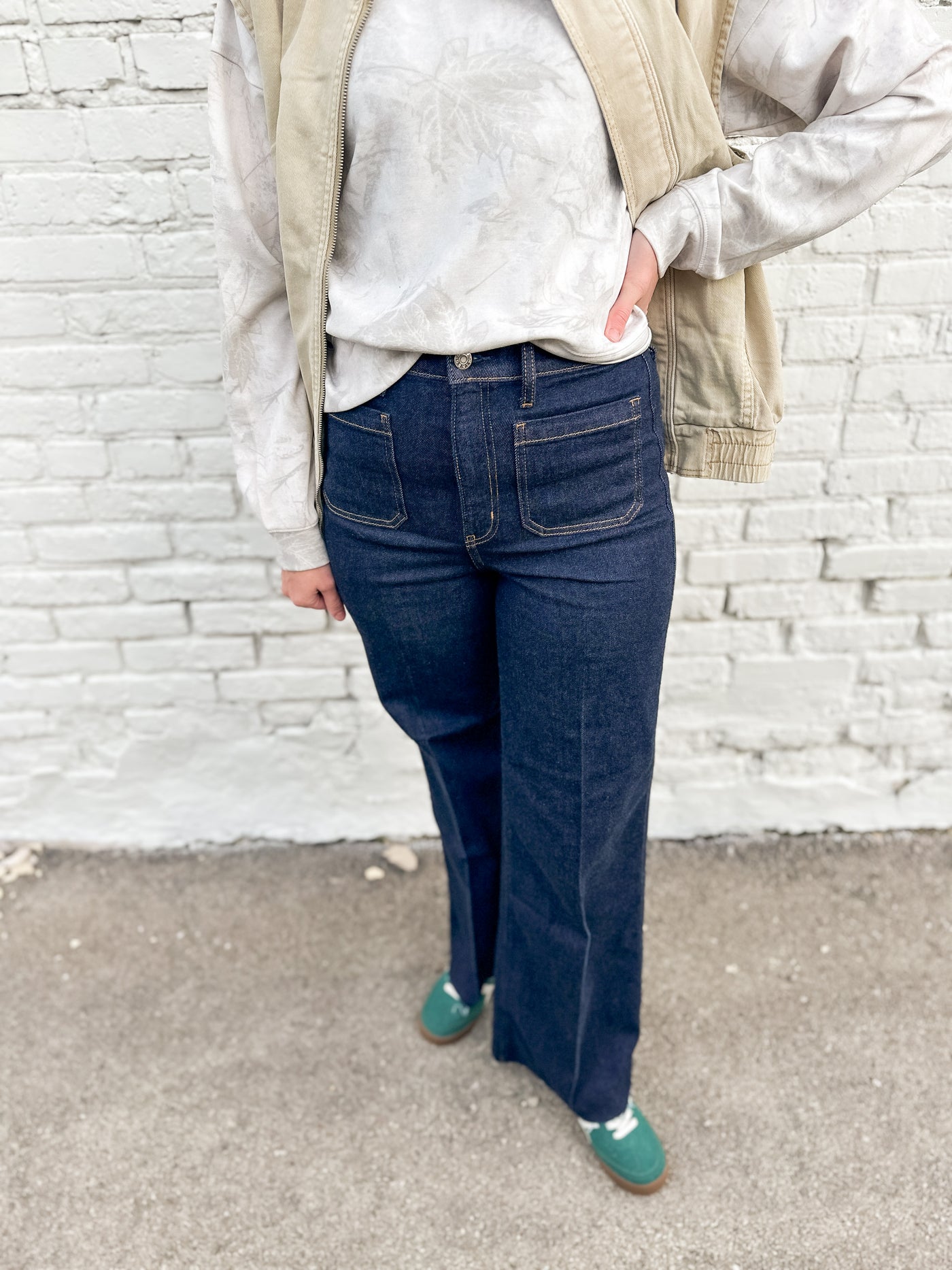 DAZE The Far Out High Rise Wide Leg with Fashion Pocket