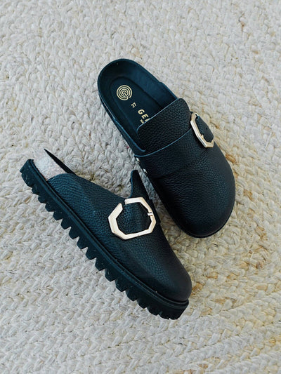 The Grisel Leather Black