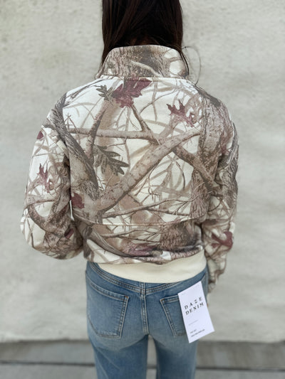 THREAD & SUPPLY The Savannah Half Zip