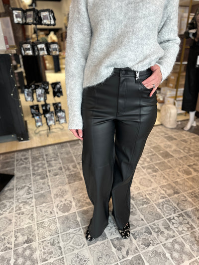 DAZE The Far Out High Rise Cinematic