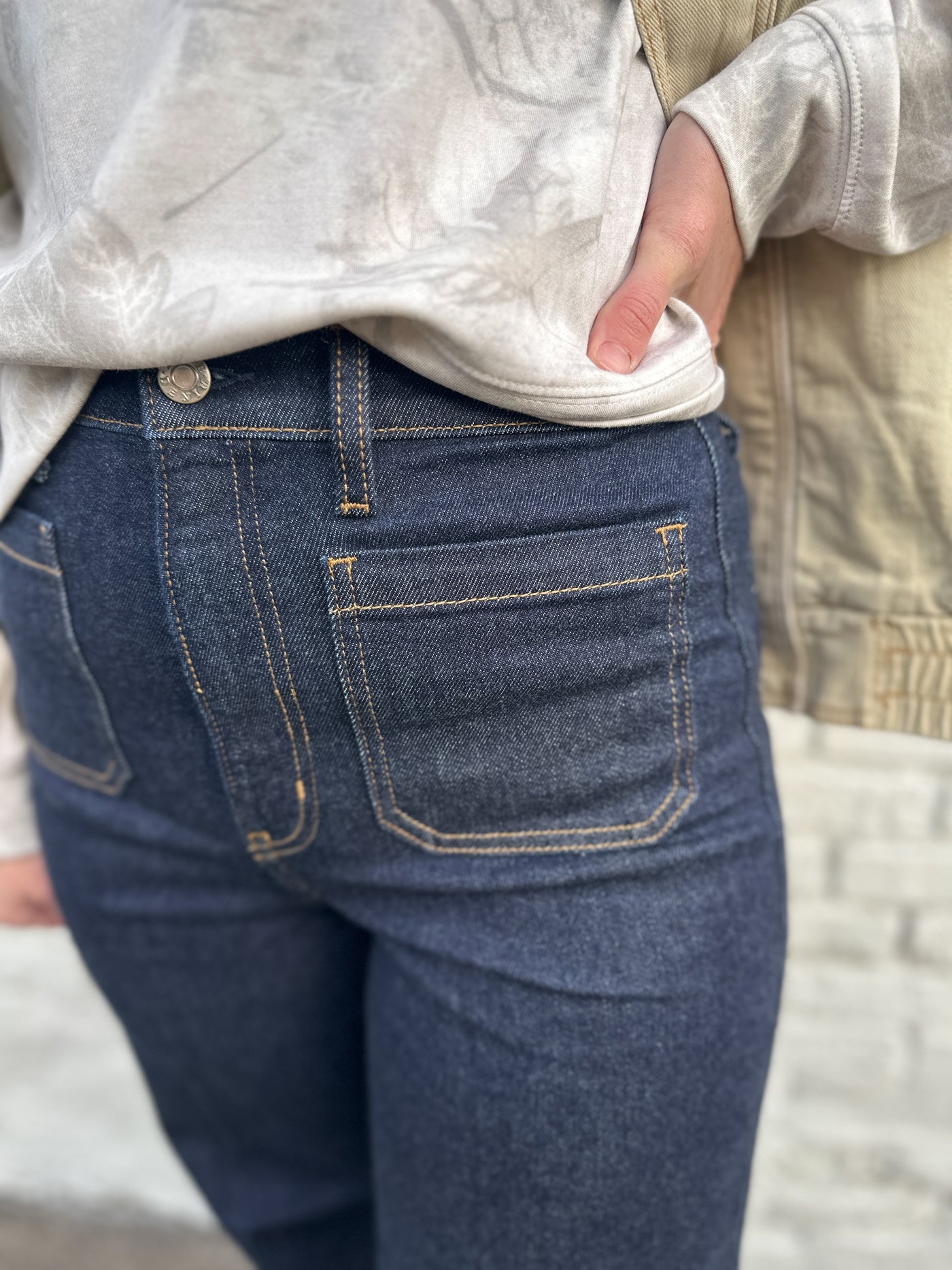 DAZE The Far Out High Rise Wide Leg with Fashion Pocket