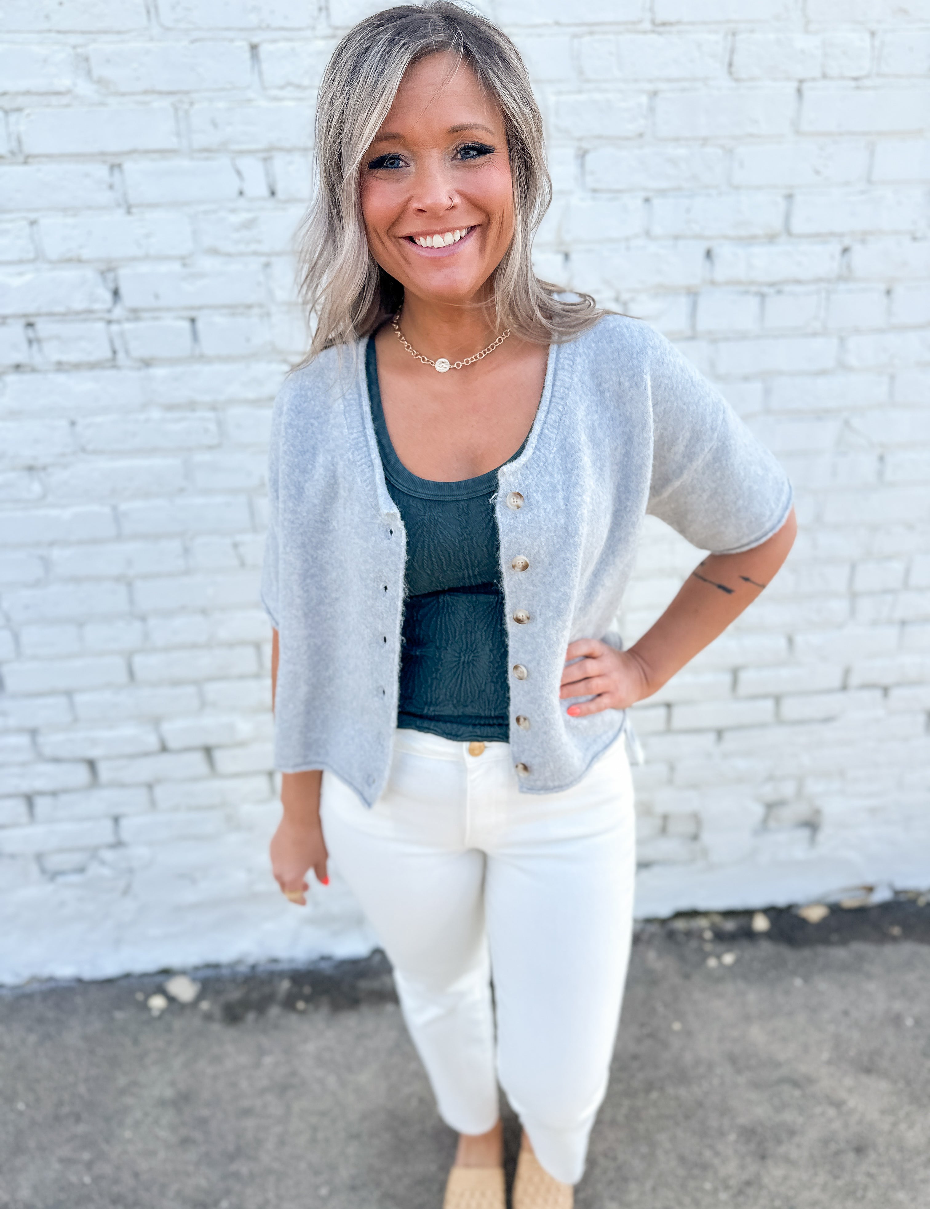 KUT FROM THE KLOTH The Kelsey High Rise Ankle Flare