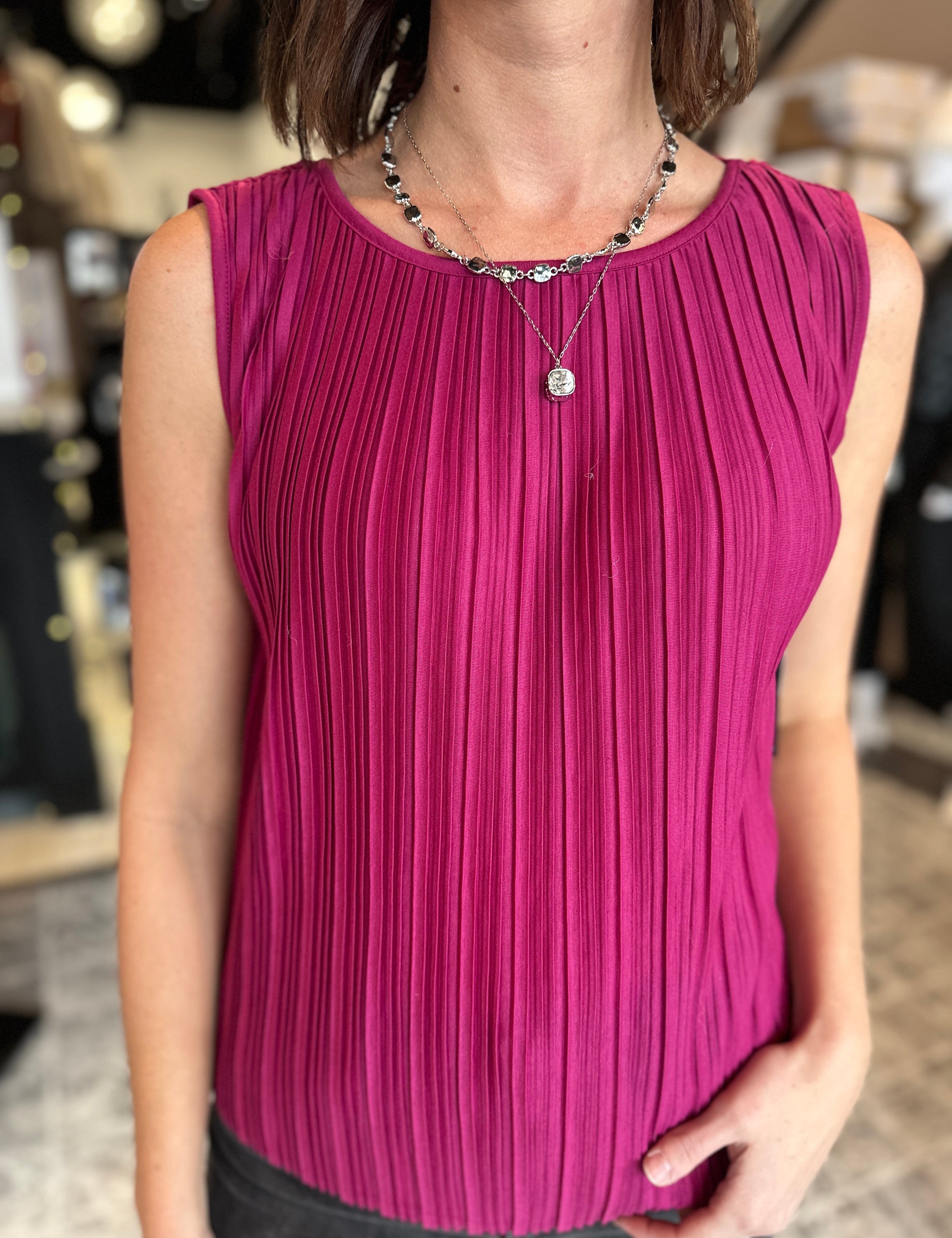 LIVERPOOL The Sleeveless Knit Top