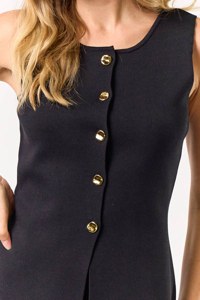 The Lara Sleeveless Button Down Top