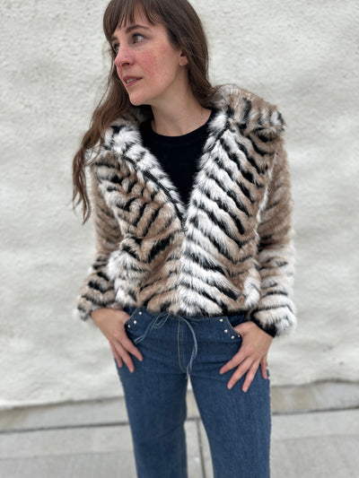 LOVE TOKEN The Braxton Jackett