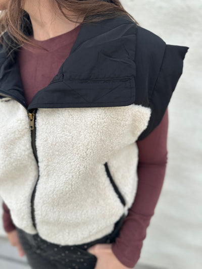 DEAR JOHN The Rosalia Sherpa Vest