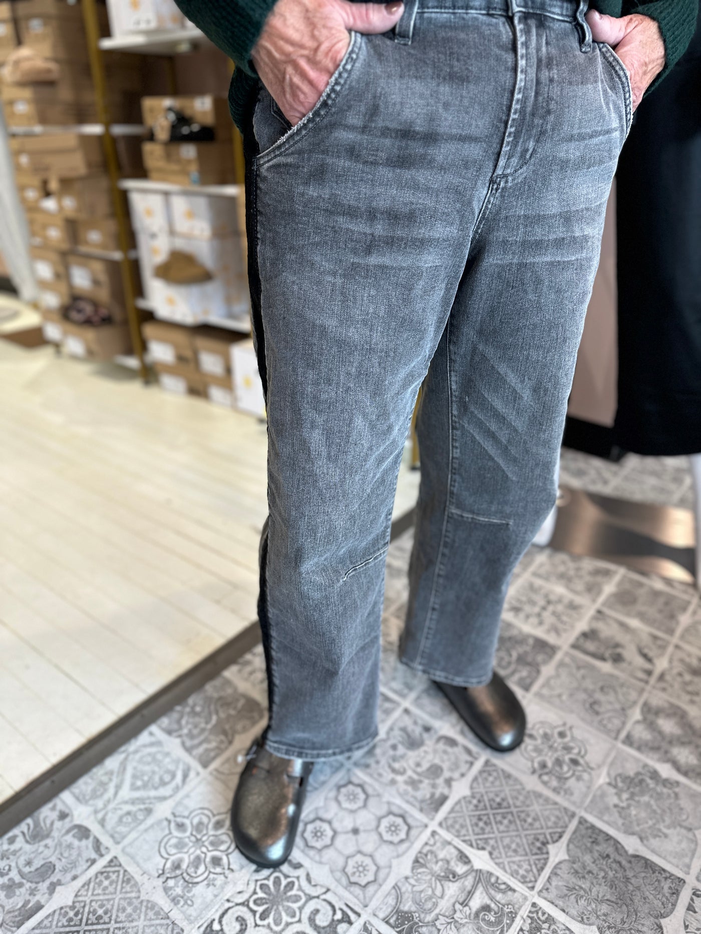 DEAR JOHN The Lasso Barrel Straight Leg