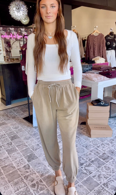 The Amelia Joggers
