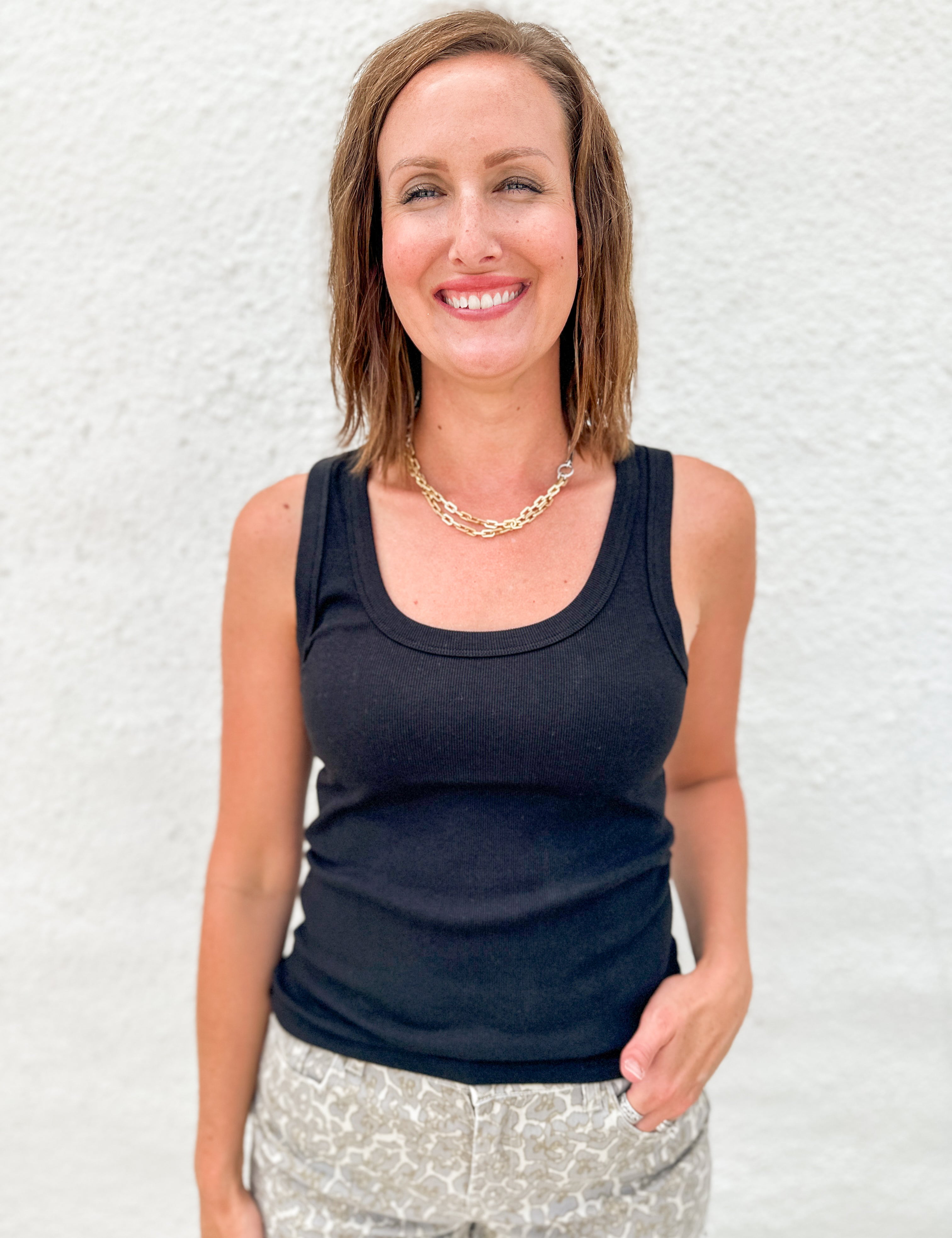 The Anastasia Tank with Scoop Neck by Kut from the Kloth