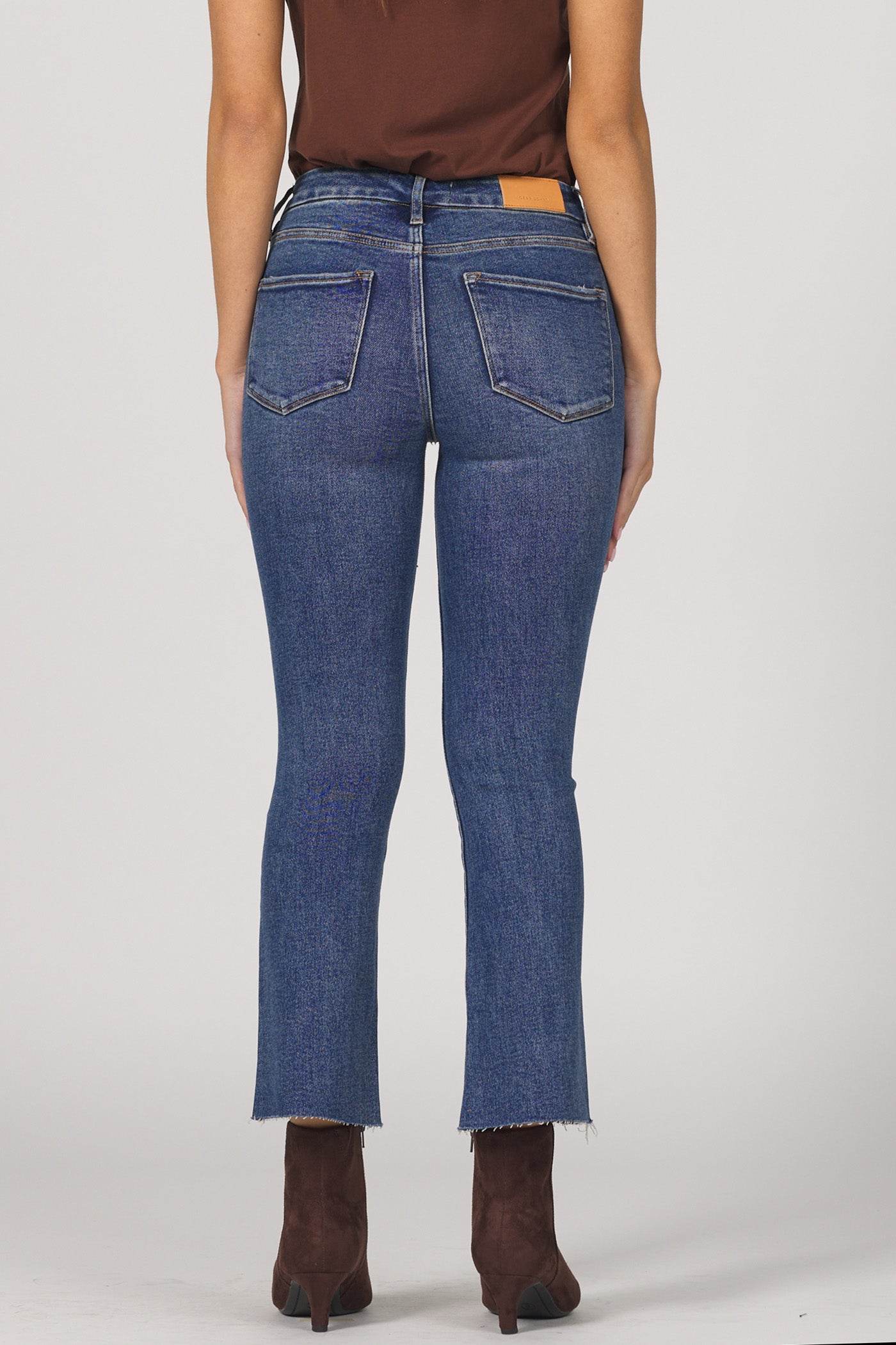DEAR JOHN The Jeanne Cropped Flare