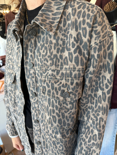 HIDDEN The Landon Oversized Cheetah Shacket